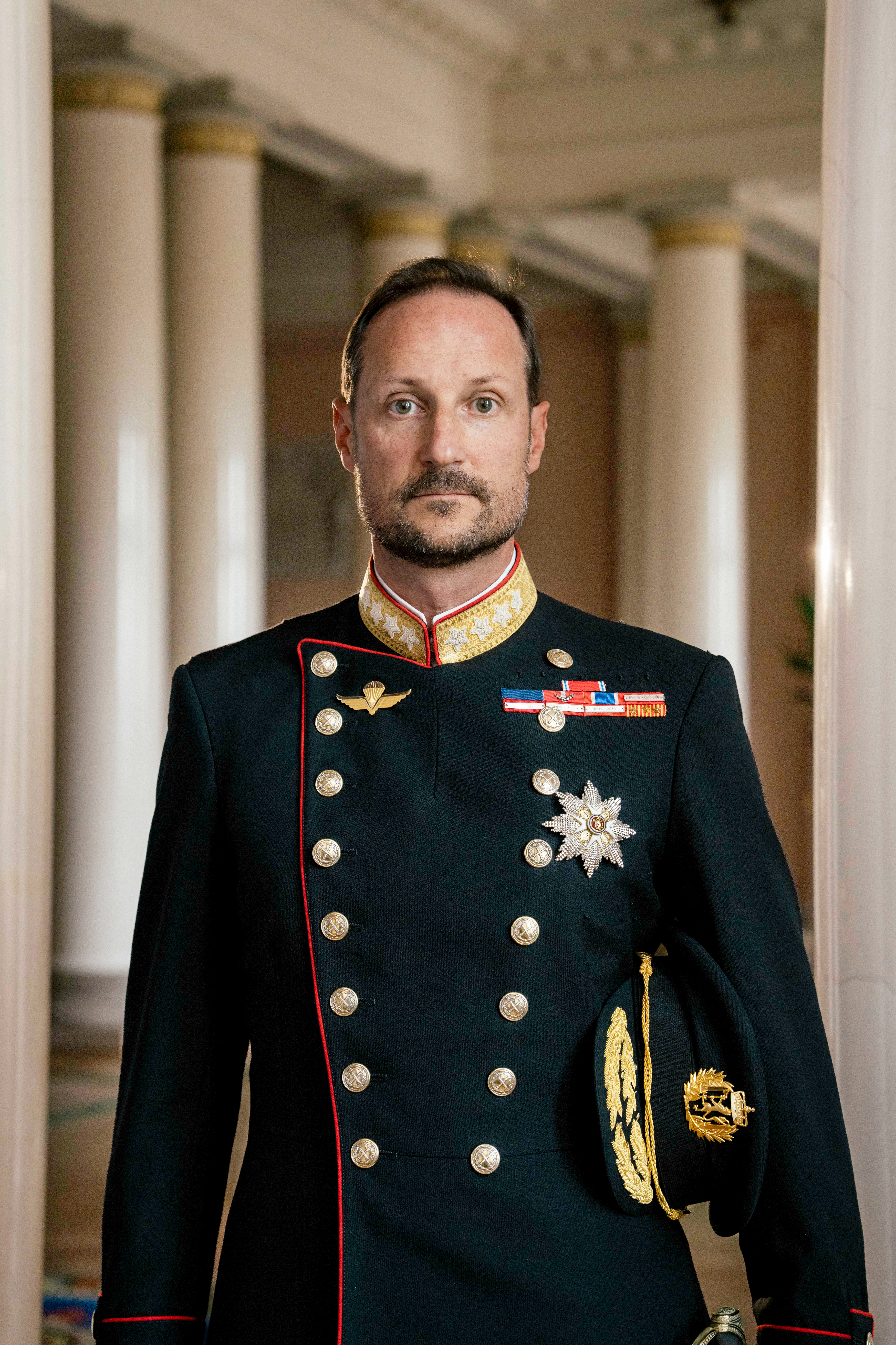 Portrett av Kong Haakon VIII