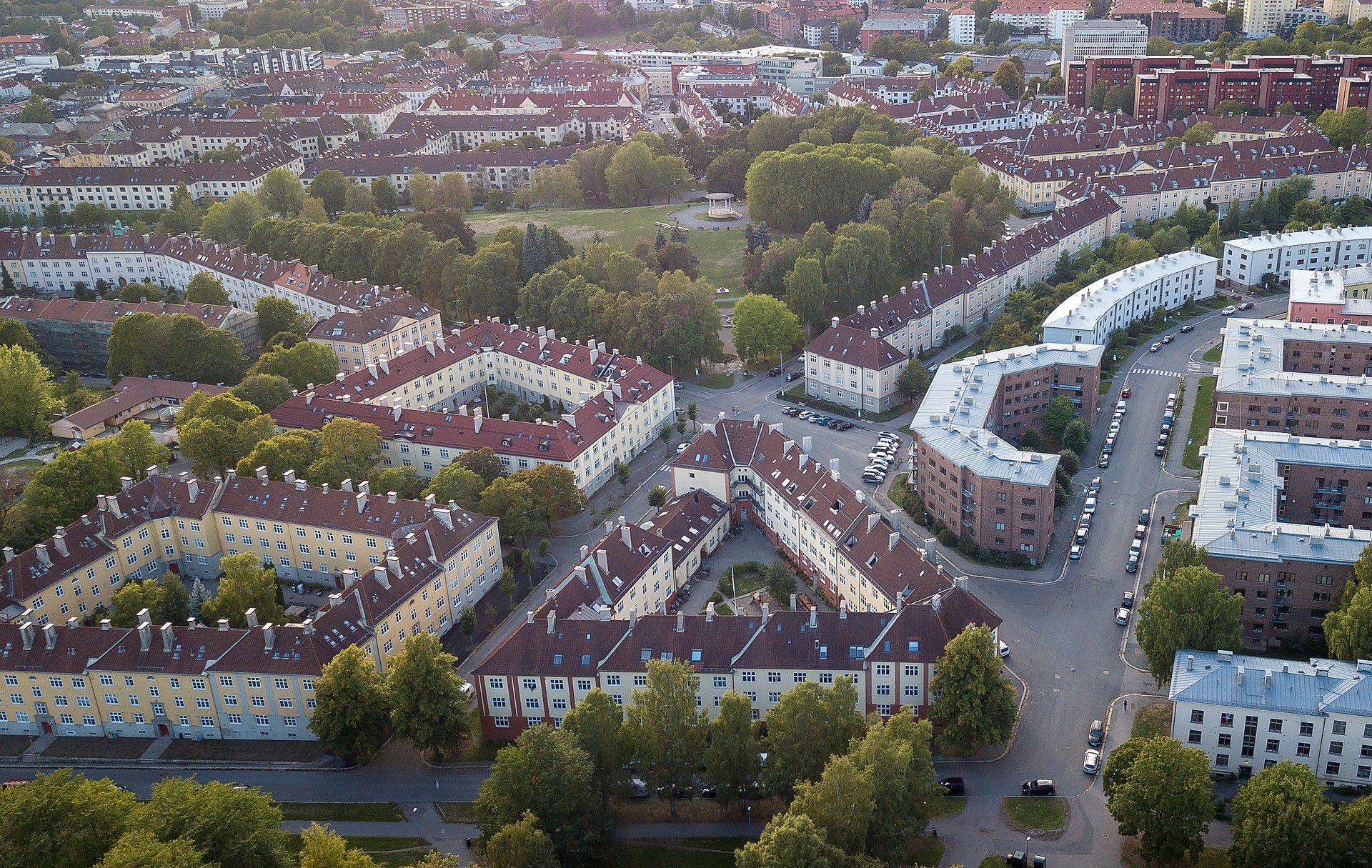Oversiktsfoto av bygårder på Torshov i Oslo, fotografert fra lufta.